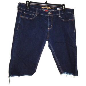 ARIZONA JEAN CO. women's junior's 13 average super skinny denim jean shorts
